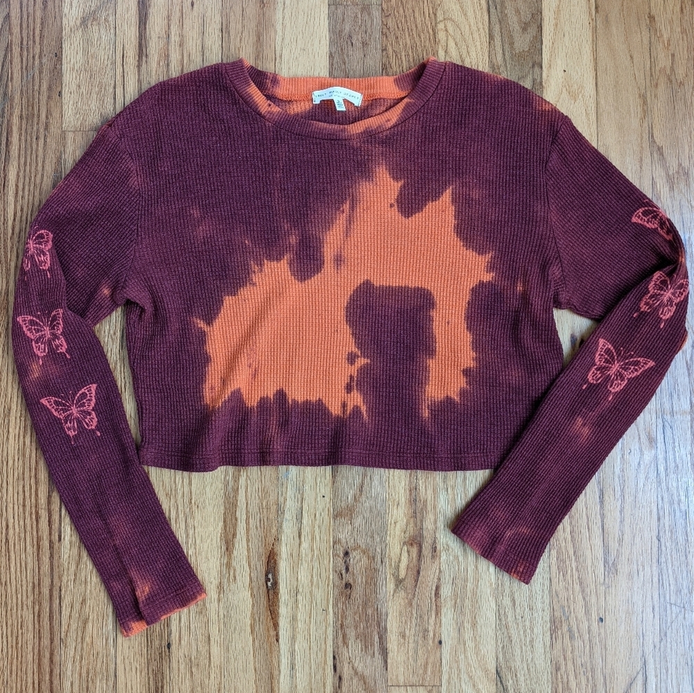 UO Tie-dye Thermal Long Sleeved Tee 🦋